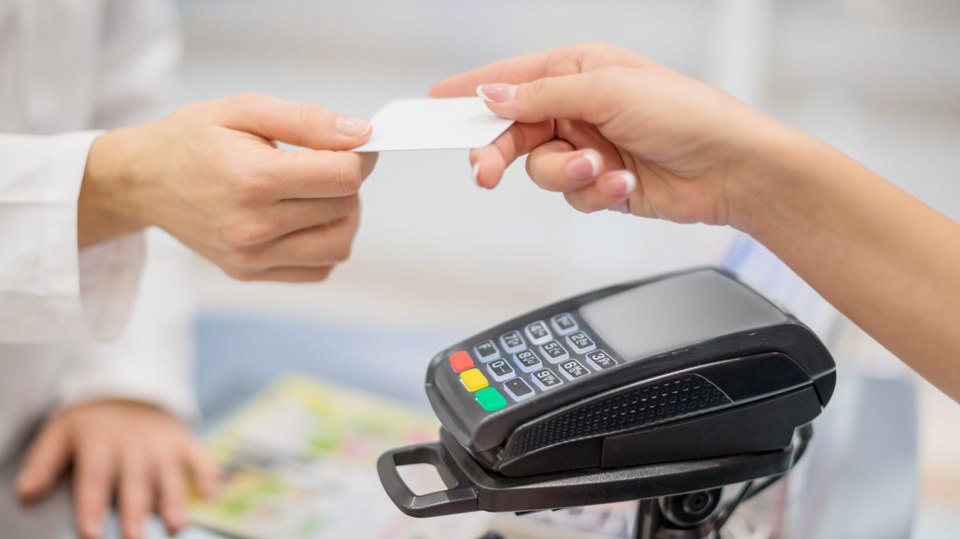 Credit card processing fees savings chart and funding analytics dashboard for restaurants